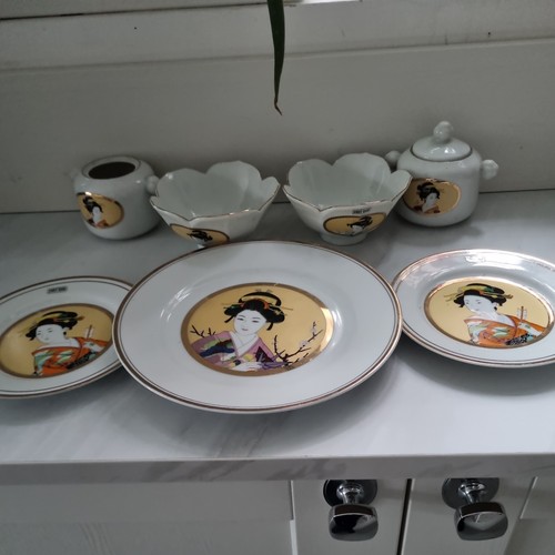 Japanese porcelain geisha - porcelain,