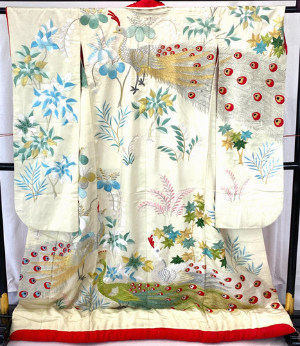 Japanese vintage kimono - vintage,